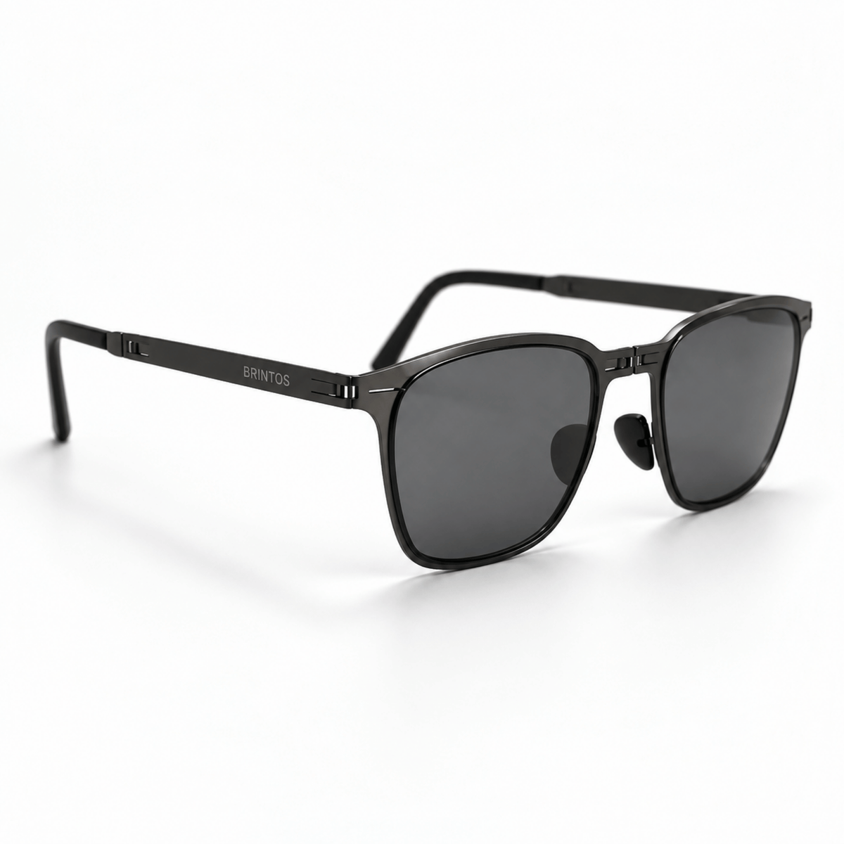 Gafas de sol BRINTOS GRAPHITE SUN abiertas vistas en tres cuartos